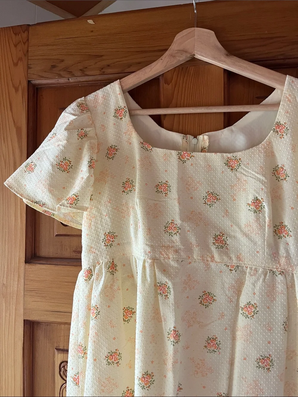Light Yellow Floral Maxi Dress - Picture 2 of 6